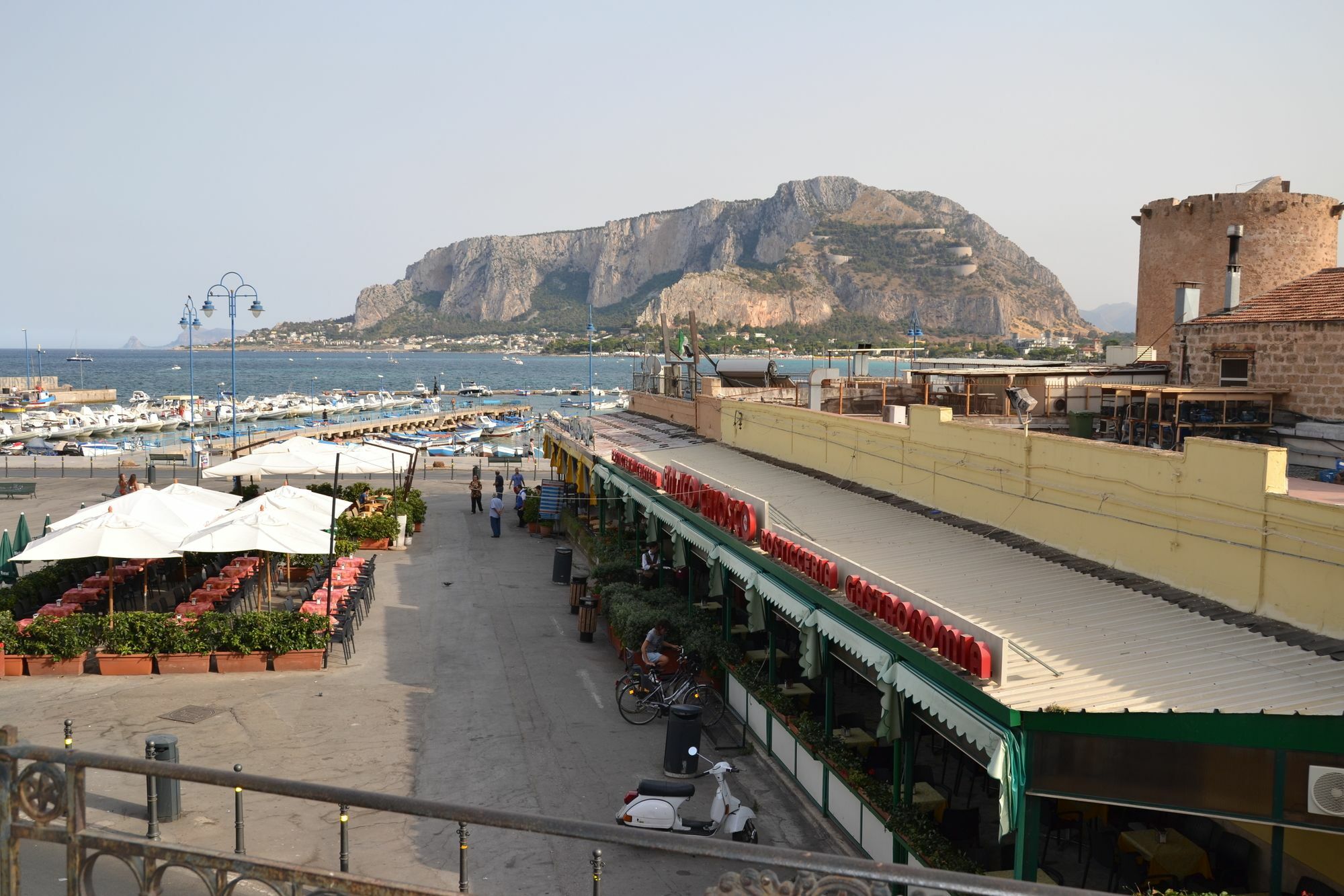 Mondello Holidays Buitenkant foto